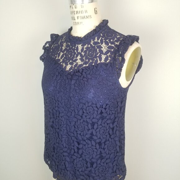 Pretty Navy Blue Sleeveless Lace Blouse by Monteau Small NEW without Tags - Picture 2 of 7